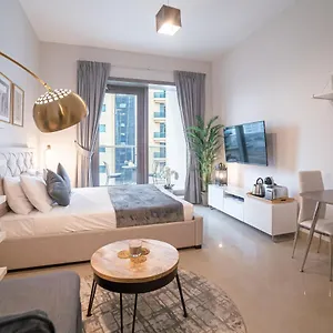 Higuests - Sparkle Towers 2 , Dubaï Émirats arabes unis